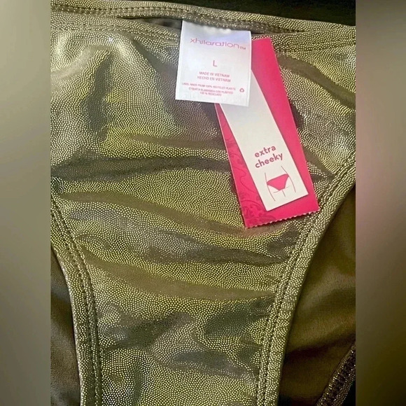 NWT- Shiny Gold metallic, lame’ feel bikini bottom-Size L - Picture 4 of 5